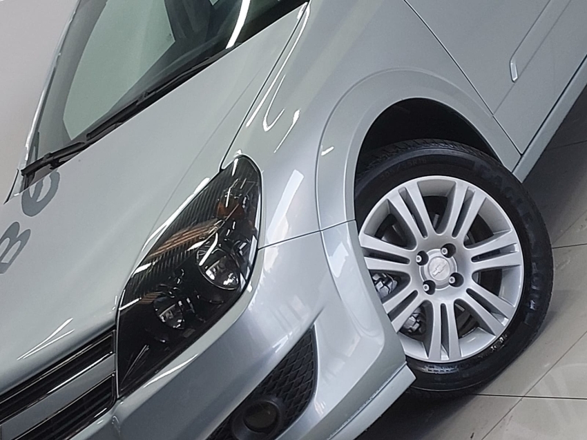 chevrolet vectra 2.0 mpfi gt hatch 8v flex 4p manual 201021