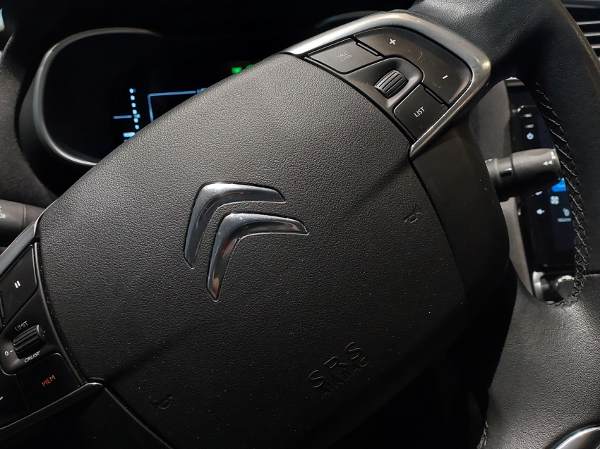 citroen c4 lounge 1.6 thp flex shine bva 4p automatico 201817