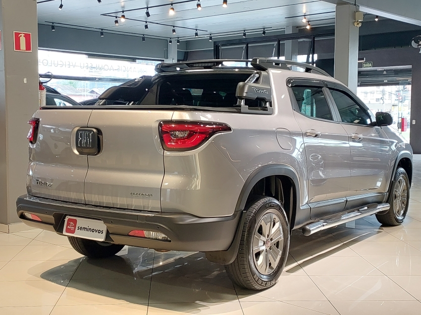 fiat toro 1.8 16v evo flex freedom at6 4p automatico 20215