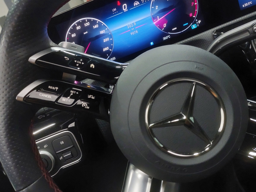 mercedes-benz cla 200 1.3 mhev amg line 7g-dct flex 4p automatico 202516