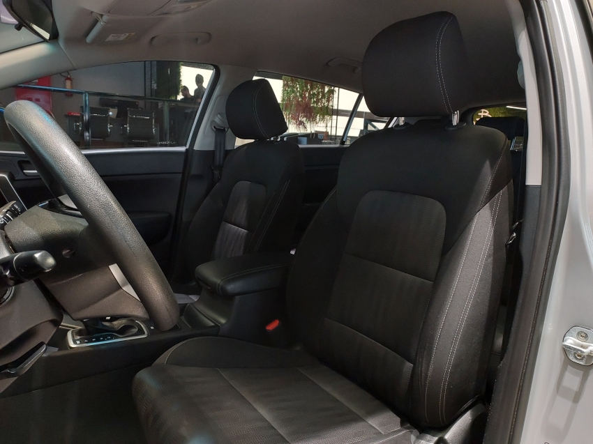 kia sportage 2.0 lx 4x2 16v flex 4p automatico 20208