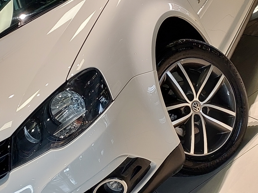 volkswagen golf 1.6 mi sportline limited edition 8v flex 4p manual 201320