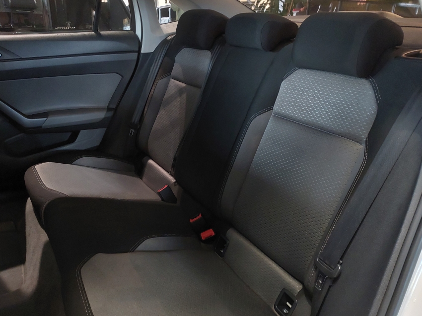 volkswagen virtus 1.0 200 tsi highline automatico flex 4p 20199