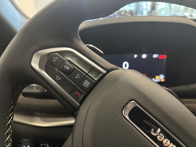 jeep commander 1.3 t270 turbo flex overland mhev at6 gasolina 4p automatico 202716