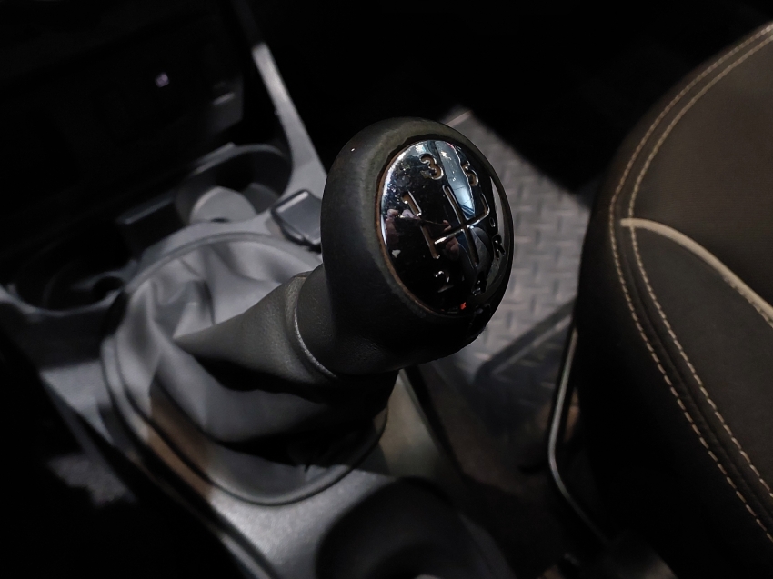 renault duster oroch 1.6 16v sce flex dynamique manual 4p 202010