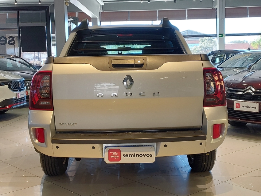 renault duster oroch 1.6 16v sce flex dynamique manual 4p 20204