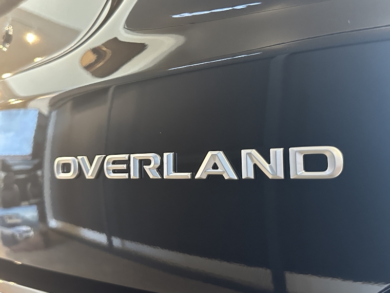 jeep commander 2.2 turbo diesel overland at9 4p automatico 202619