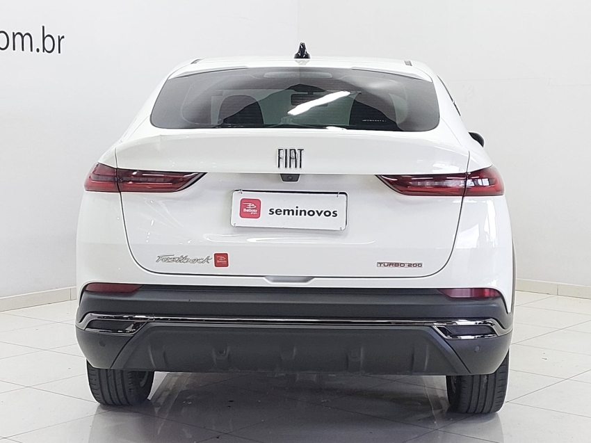 fiat fastback 1.0 turbo 200 flex cvt 4p automatico 20245