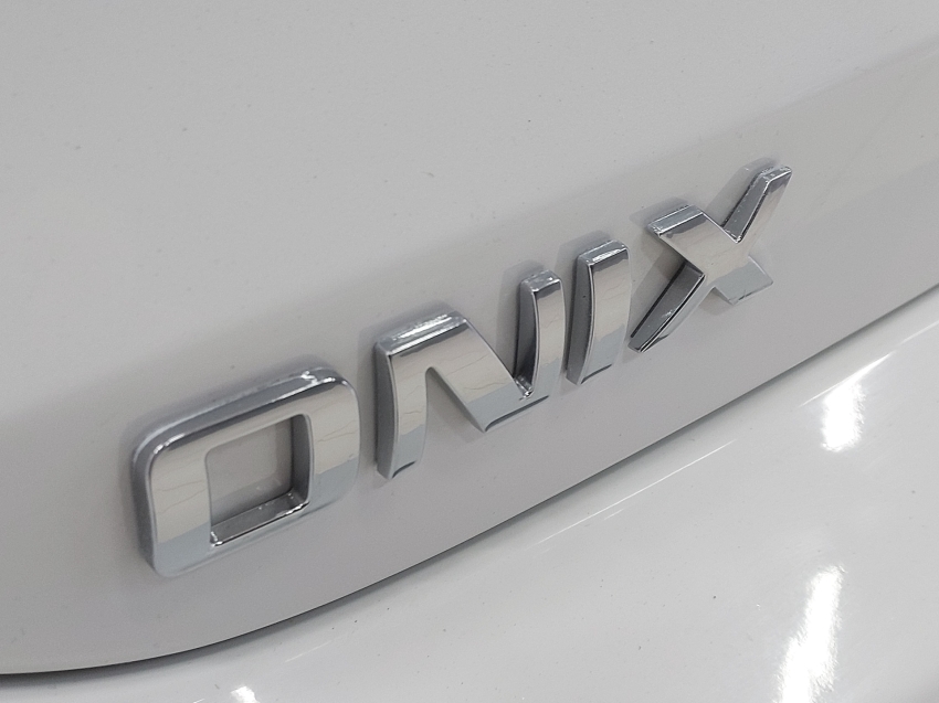 chevrolet onix 1.0 flex manual 4p 202417