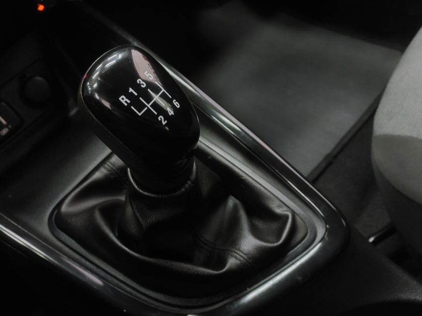 chevrolet onix 1.0 flex manual 4p 202413