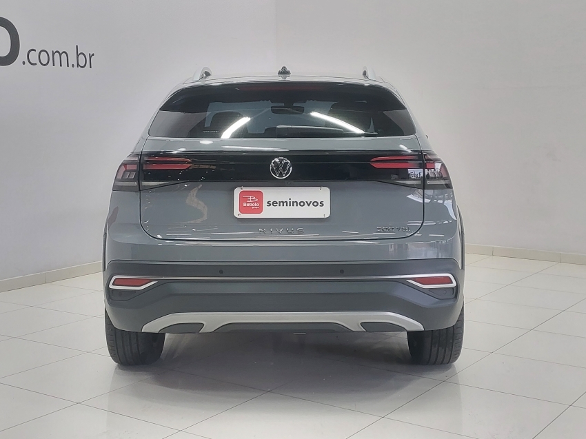 volkswagen nivus 1.0 200 tsi total flex highline automatico 4p 20245