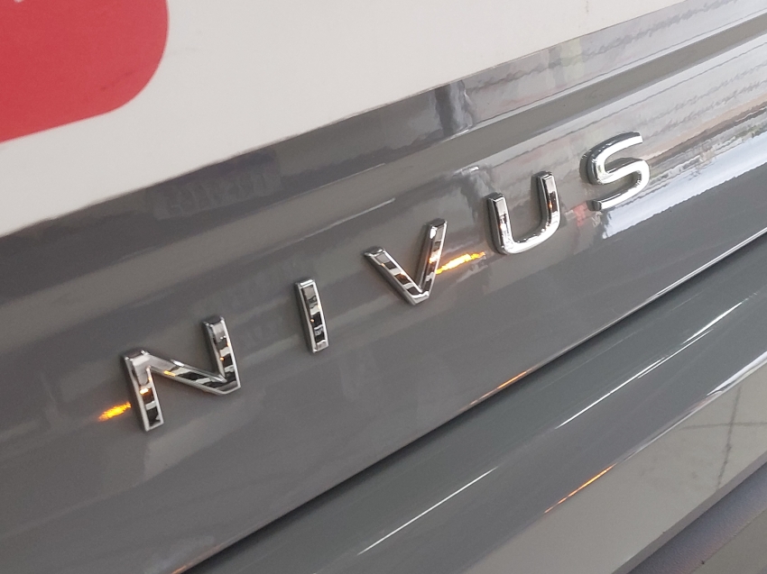 volkswagen nivus 1.0 200 tsi total flex highline automatico 4p 202419