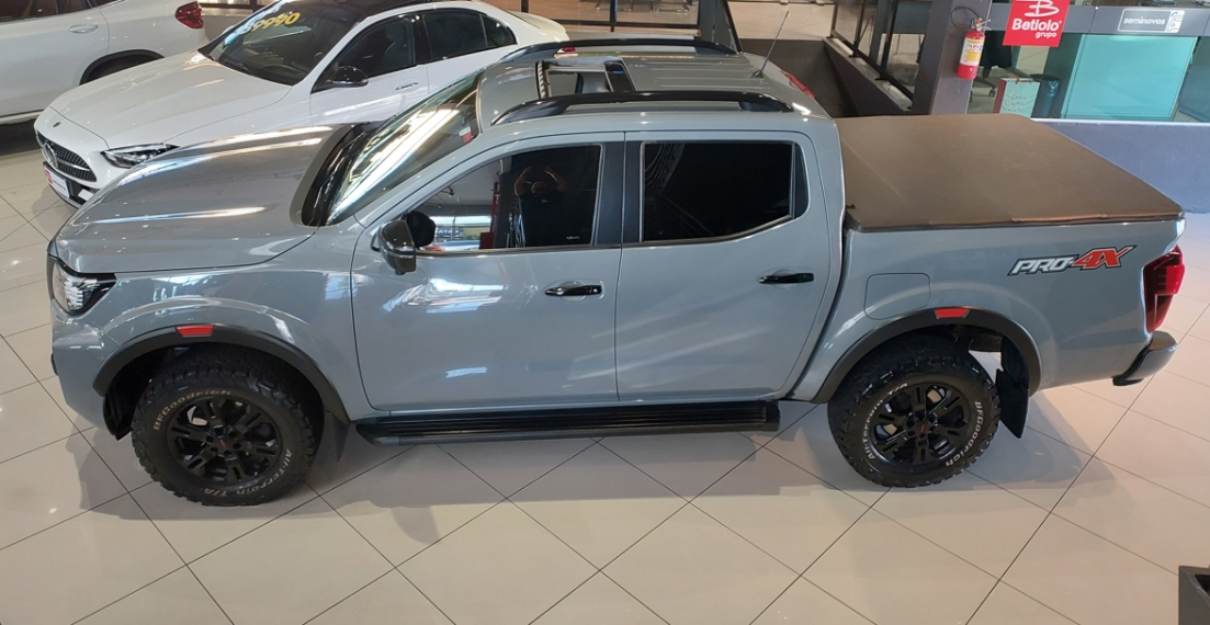 nissan frontier 2.3 16v turbo diesel pro4x cd 4x4 automatico 4p 202325