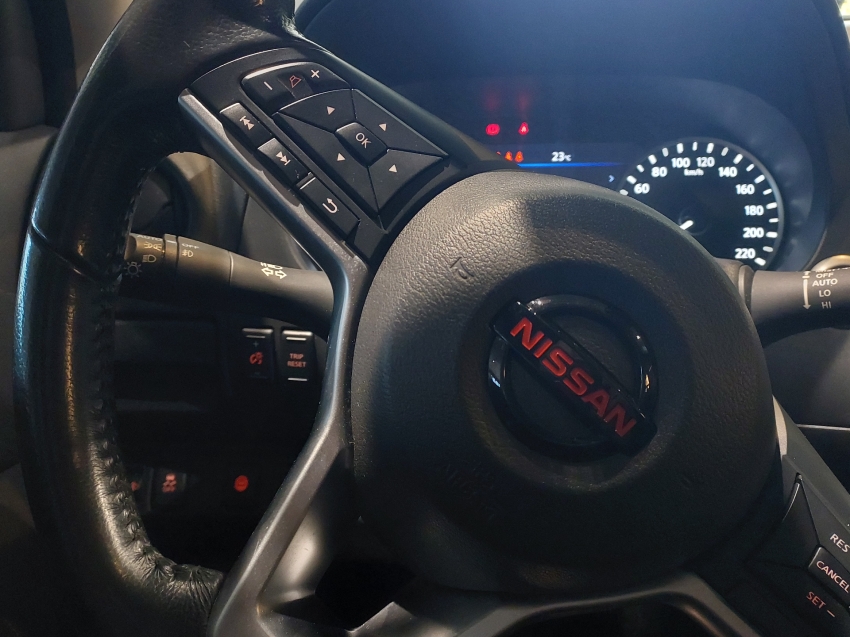 nissan frontier 2.3 16v turbo diesel pro4x cd 4x4 automatico 4p 202316