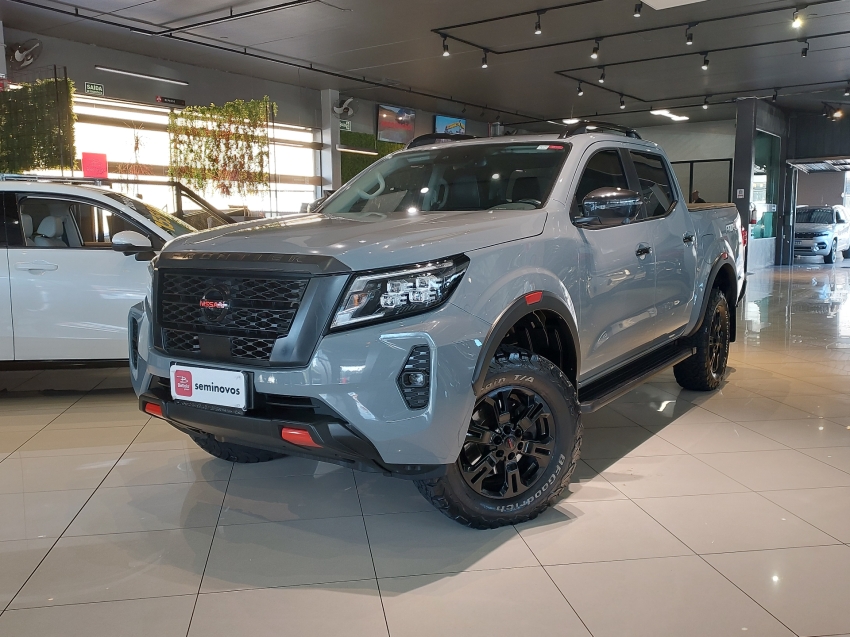 nissan frontier 2.3 16v turbo diesel pro4x cd 4x4 automatico 4p 202327