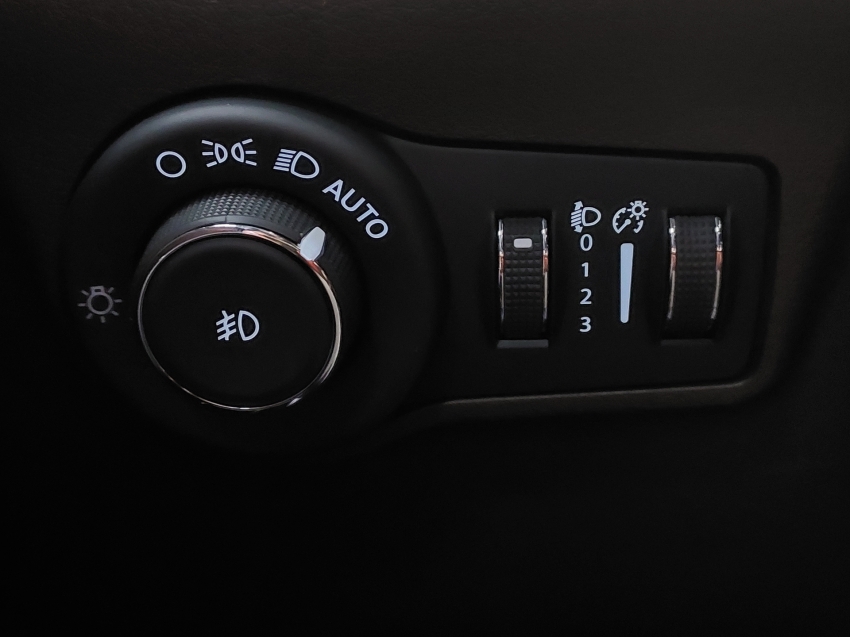 jeep commander 2.0 td380 turbo diesel overland at9 4p automatico 202220
