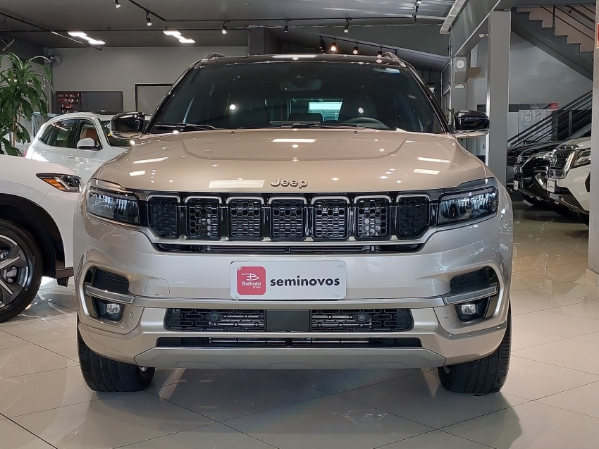 jeep commander 2.0 td380 turbo diesel overland at9 4p automatico 20222