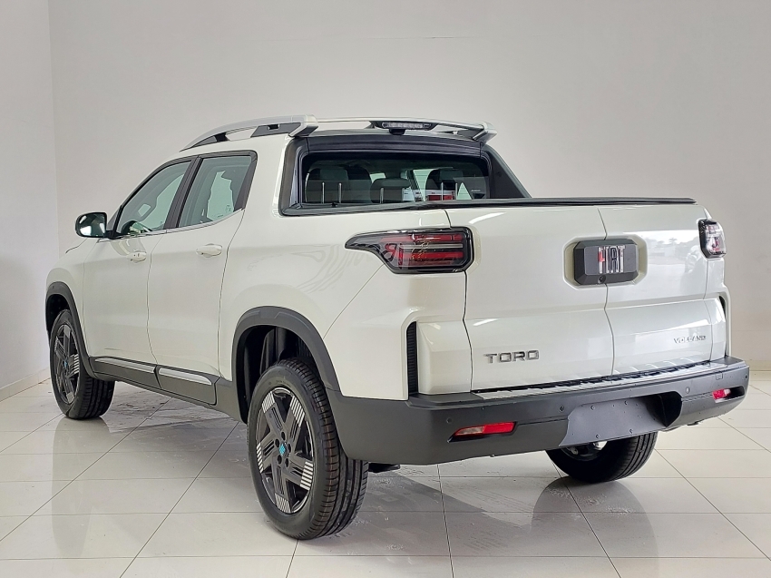 fiat toro 2.2 turbo diesel volcano 4wd at9 flex 4p automatico 20264