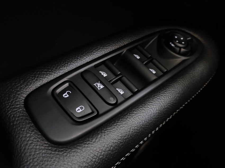 fiat toro 2.2 turbo diesel volcano 4wd at9 flex 4p automatico 202622