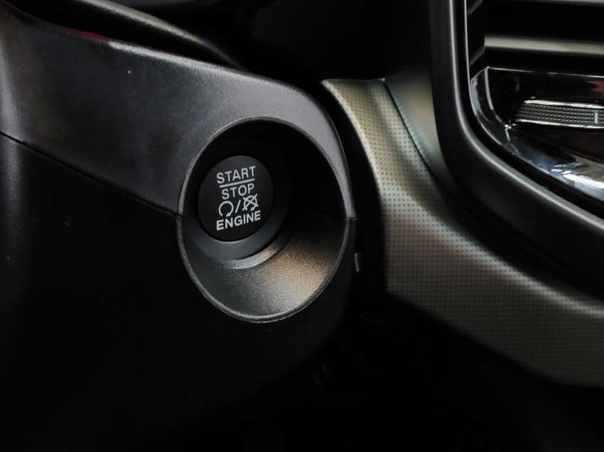 fiat toro 2.2 turbo diesel volcano 4wd at9 flex 4p automatico 202621