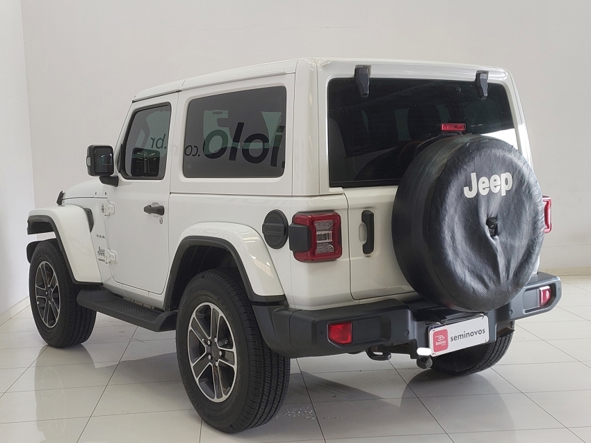 jeep wrangler 2.0 turbo gasolina sahara 2p 4x4 at8 automatico 20233