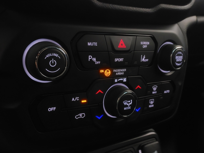 jeep renegade 1.3 t270 turbo flex longitude at6 4p automatico 202411