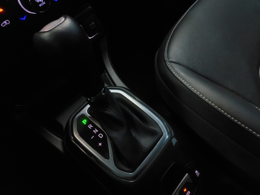 jeep renegade 1.3 t270 turbo flex longitude at6 4p automatico 202416