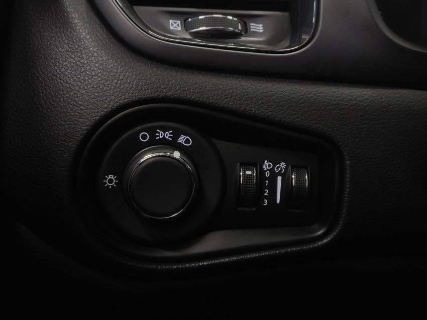 jeep renegade 1.3 t270 turbo flex longitude at6 4p automatico 202420