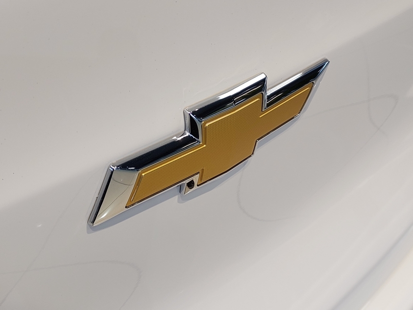 chevrolet onix 1.0 flex plus lt manual 4p 202318