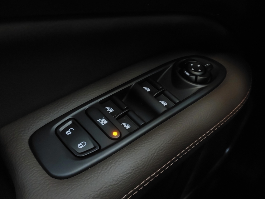 fiat toro 2.2 turbo diesel ranch 4wd at9 4p automatico 202622