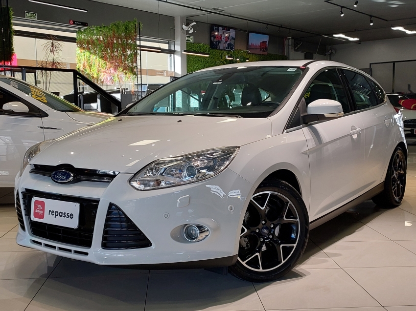 ford focus 2.0 titanium 16v flex 4p powershift automatico 20141
