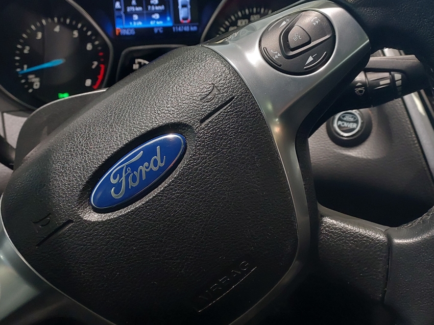 ford focus 2.0 titanium 16v flex 4p powershift automatico 201417