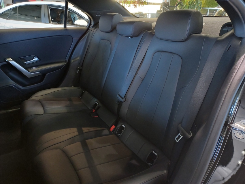 mercedes-benz a 200 1.3 cgi gasolina advance sedan 7g-dct 4p automatico 202010