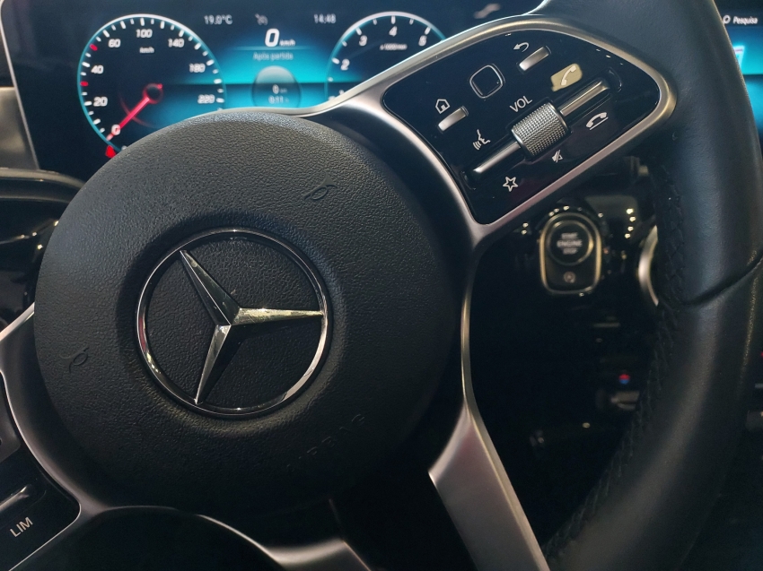 mercedes-benz a 200 1.3 cgi gasolina advance sedan 7g-dct 4p automatico 202016