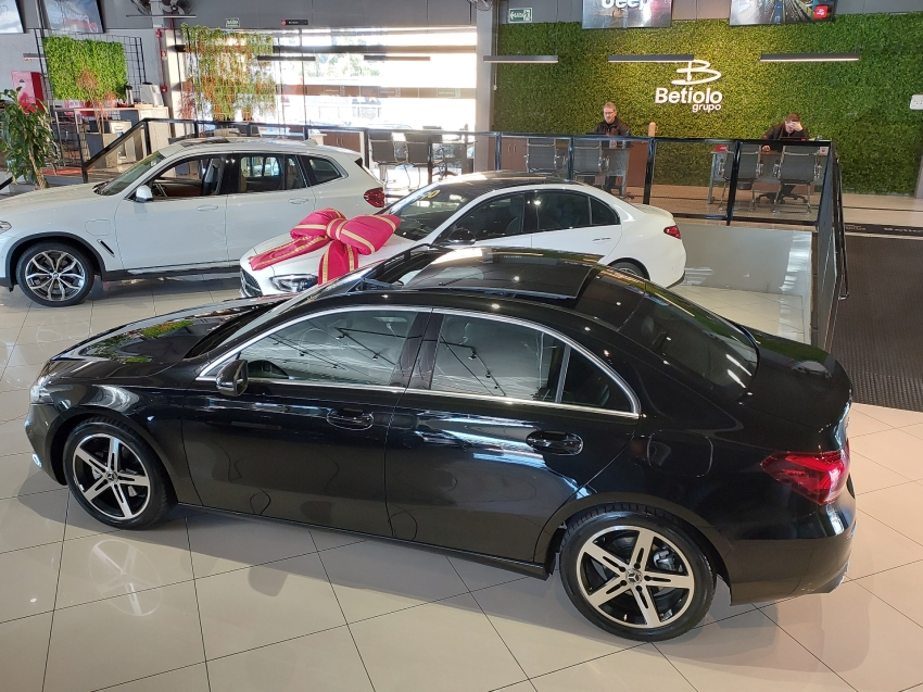 mercedes-benz a 200 1.3 cgi gasolina advance sedan 7g-dct 4p automatico 202032