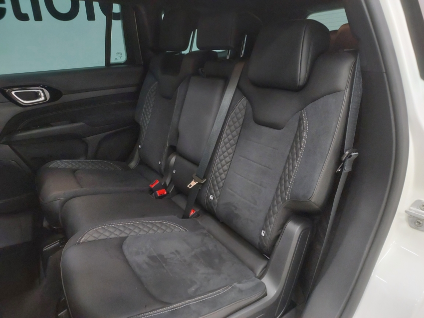 jeep commander 2.0 hurricane 4 turbo gasolina blackhawk at9 4p automatico 202610