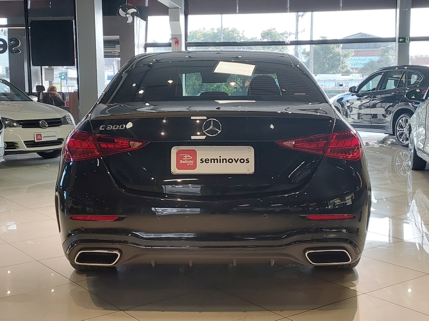 mercedes-benz c 300 2.0 eq boost hibrido amg line 9g-tronic 4p automatico 20244