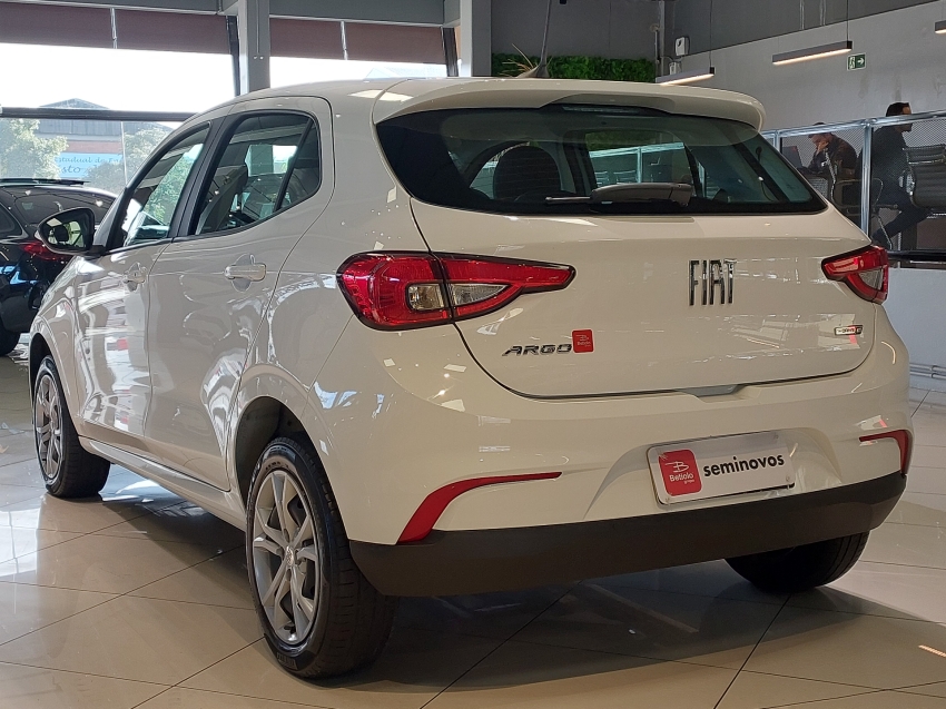 fiat argo 1.3 firefly flex drive cvt 1.0 4p automatico 20243