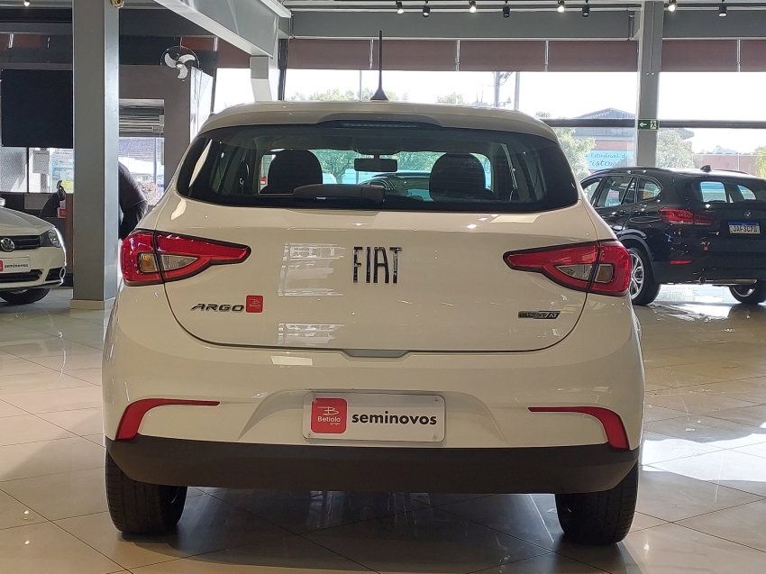 fiat argo 1.3 firefly flex drive cvt 1.0 4p automatico 20244