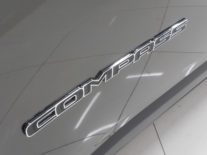 jeep compass 1.3 t270 turbo flex sport at6 4p automatico 202620