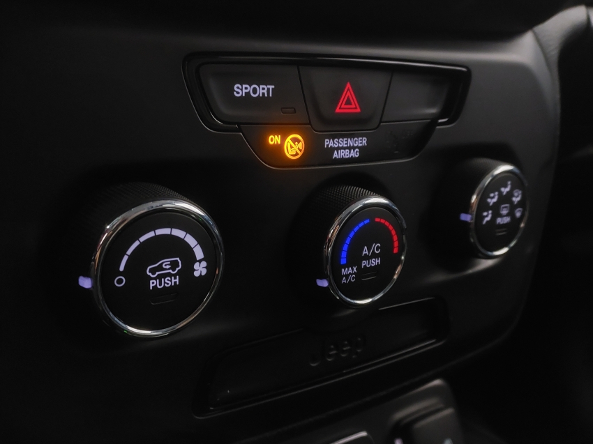 jeep renegade 1.8 16v flex sport 4p automatico 202111