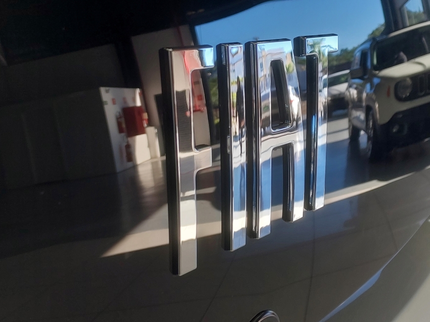 fiat mobi 1.0 evo flex like. manual 4p 202315