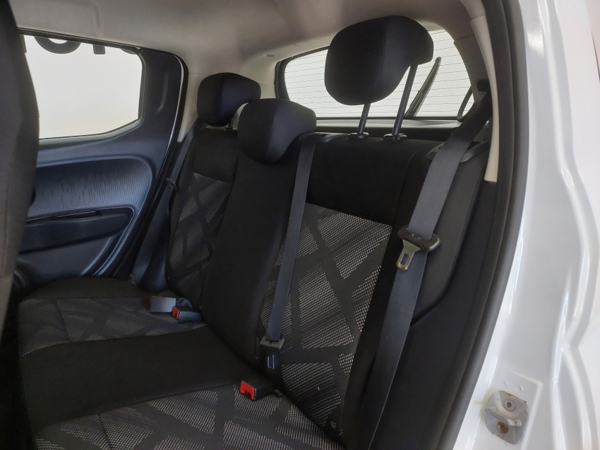 fiat mobi 1.0 evo flex like. manual 4p 20239