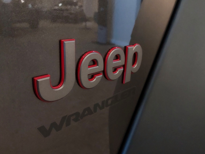jeep wrangler 2.0 turbo gasolina rubicon 4p 4x4 at8 flex automatico 202627