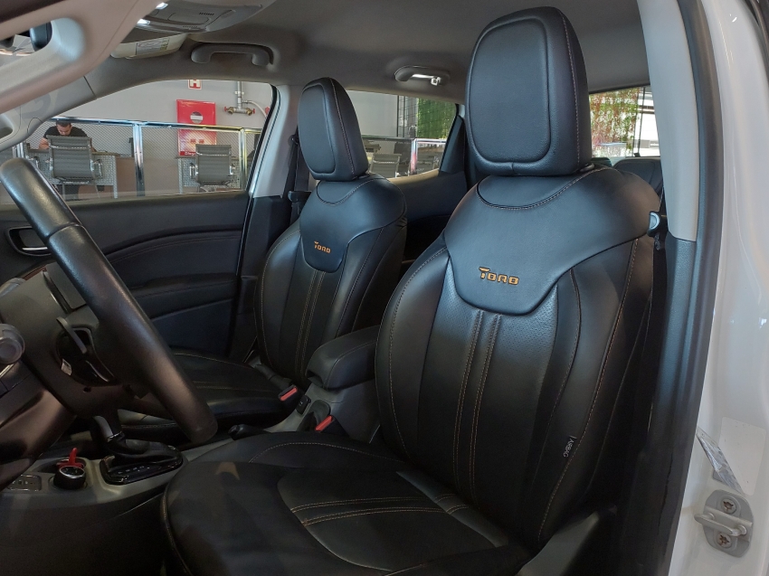 fiat toro 2.0 16v turbo diesel volcano 4wd at9 4p automatico 20208