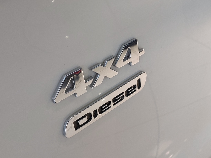 fiat toro 2.0 16v turbo diesel volcano 4wd at9 4p automatico 202025