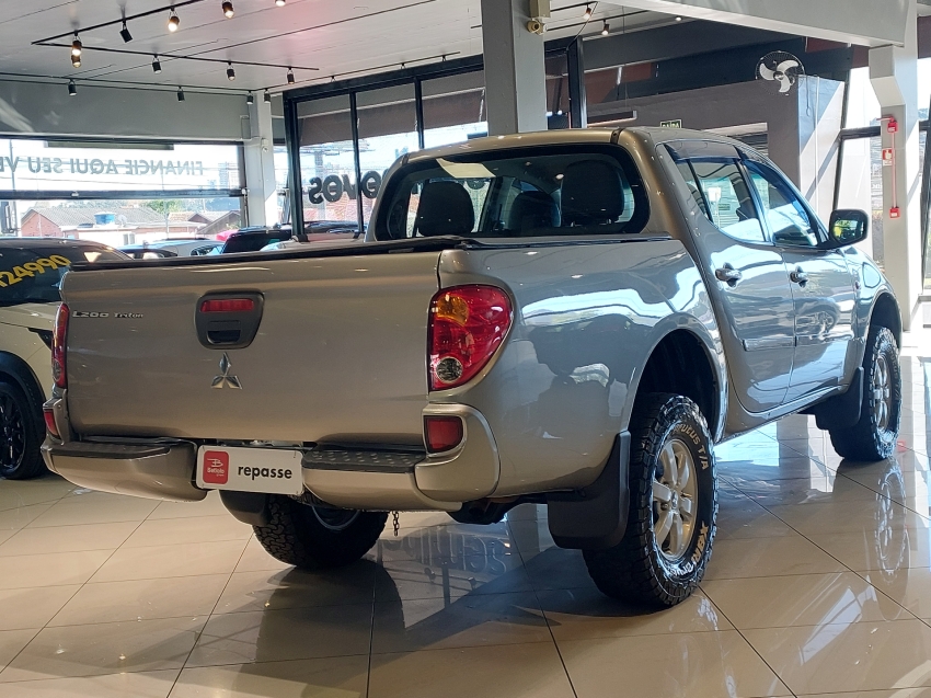 mitsubishi l200 triton 3.2 glx 4x4 cd 16v turbo intercoler diesel 4p manual 20157