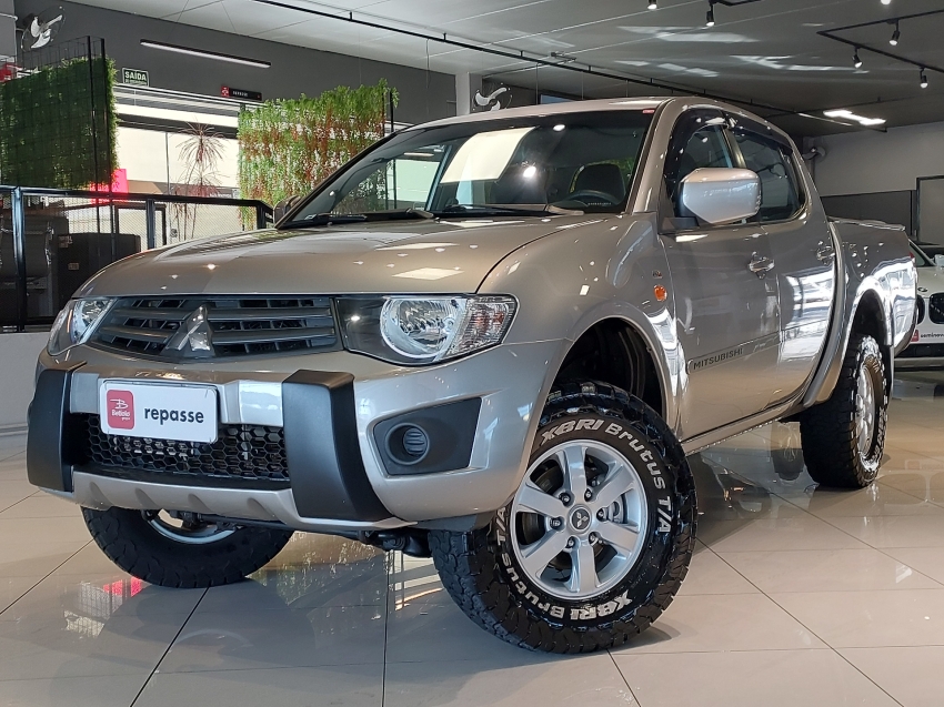 mitsubishi l200 triton 3.2 glx 4x4 cd 16v turbo intercoler diesel 4p manual 20153