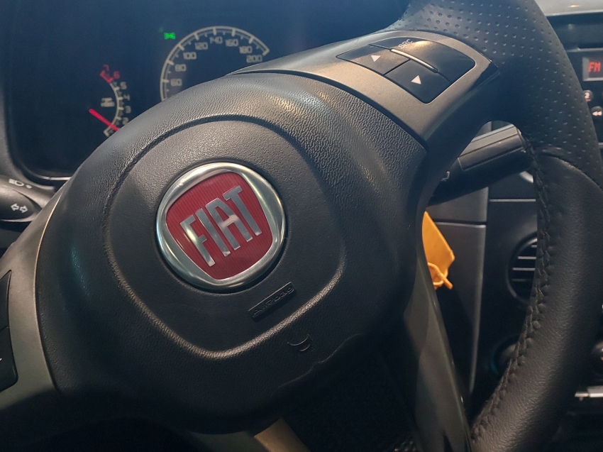 fiat strada 1.4 mpi freedom cs 8v flex 2p manual 202015
