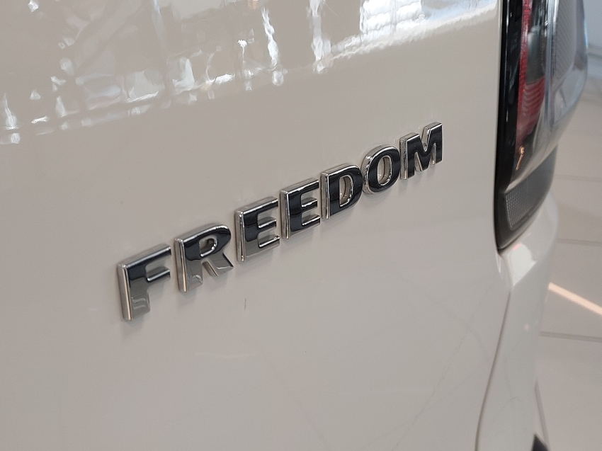 fiat strada 1.3 firefly flex freedom cs manual 2p 202318